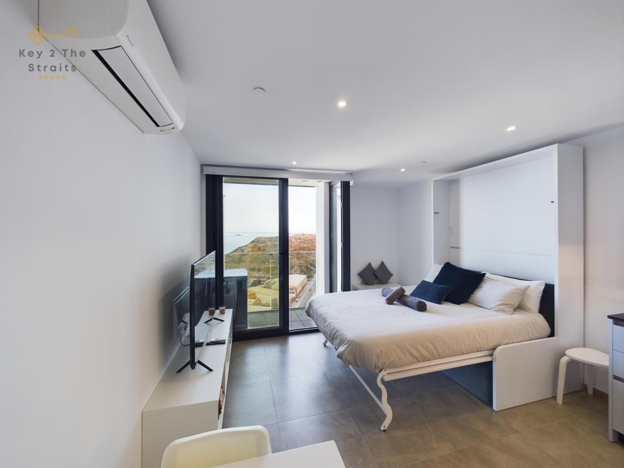 Luxury Sunrise Beach And Oceanview Room With Balcony غيبرالتار المظهر الخارجي الصورة